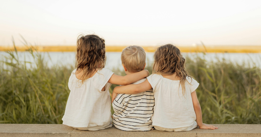 Como cuidar do couro cabeludo infantil com suavidade e eficiência